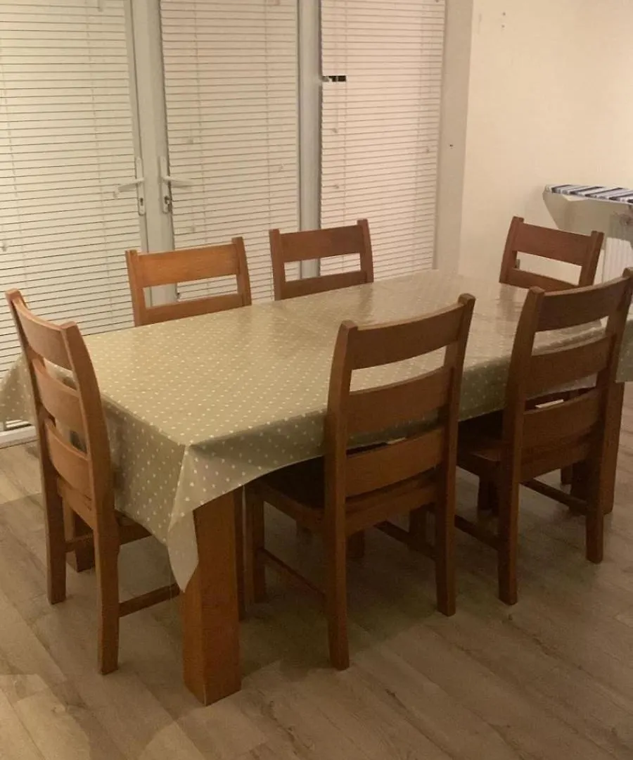 Private Single Bedroom In Beautiful House Dublin 0*,  Ierland